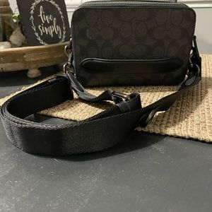 Brand new (I only used for a week) Coach purse